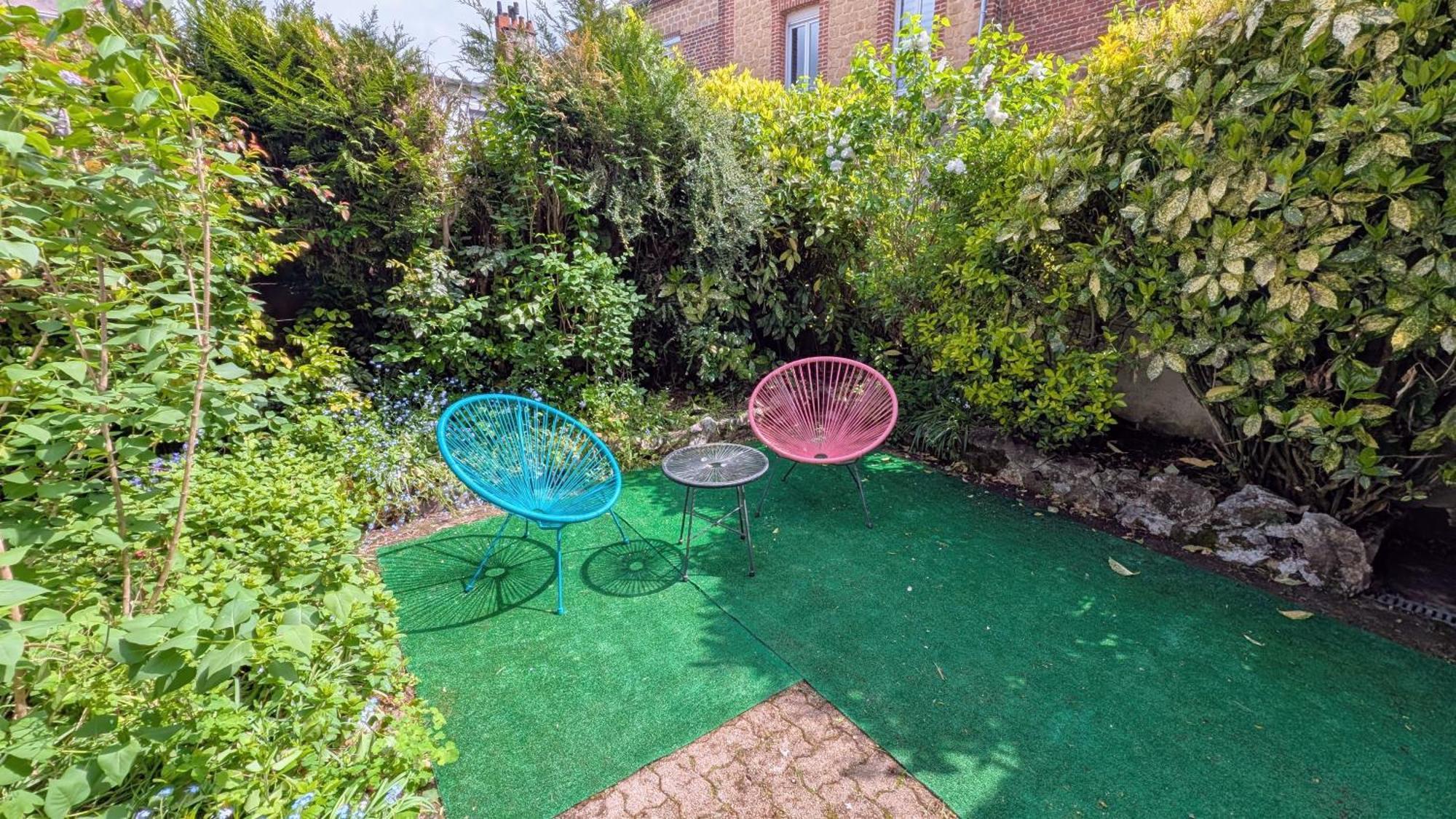 Stockholm- Studio Serenite Avec Jardin Charleville-Mezieres Ngoại thất bức ảnh